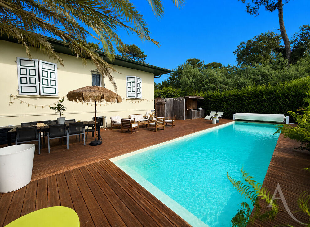 Maison Soustons 7 pièces 304 m2