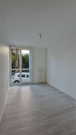  Appartement  vendre 5 pices 84 m