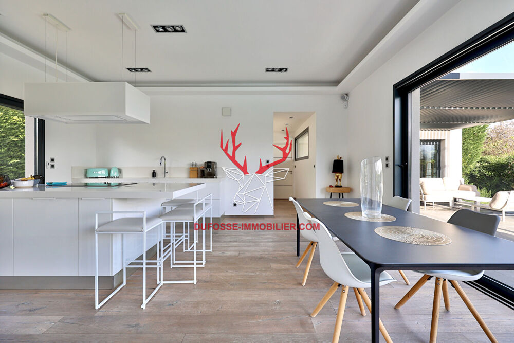 � vendre  Maison Saint-Cyr-au-Mont-d'Or (69450)