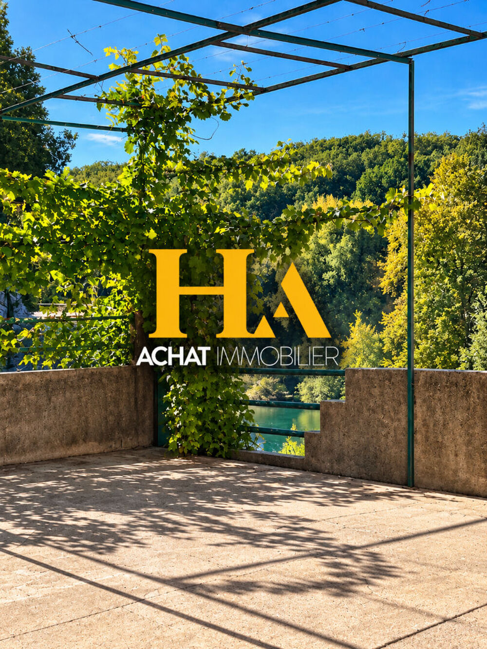Vente Maison A VENDRE - LAROQUE (34190) - Maison de ville en 1er ligne de rivière - 5 pièces, 113 m², terrain 2 400 m². Laroque