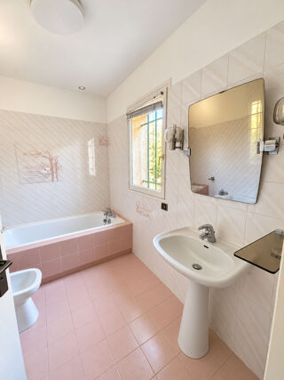 Vente Maison VAUVENARGUES 170M² SUR 4000M² Aix en provence