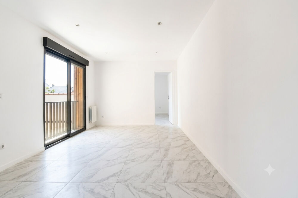 Vente Appartement F2 avec cuisine aménagée et équipée 45m2 Frais de notaire réduits Bezons