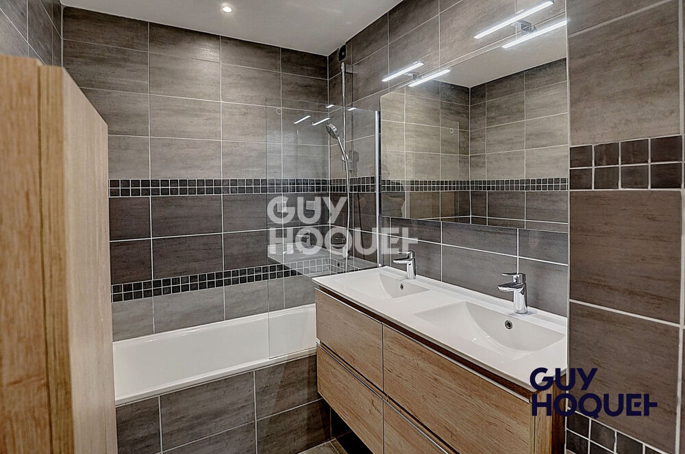 Vente Appartement A vendre - Appartement vue dégagée - Lyon 5 - 6 pièces - 5 chambres - 109 m2 Lyon 5