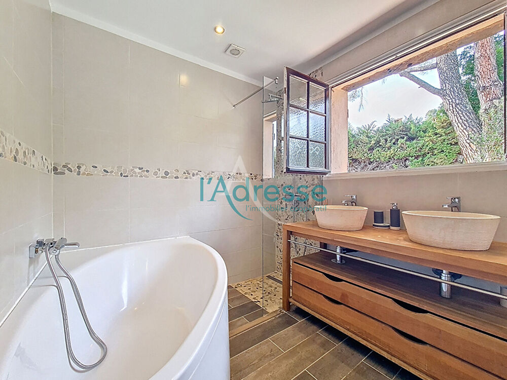 � vendre  Maison Montauroux (83440)