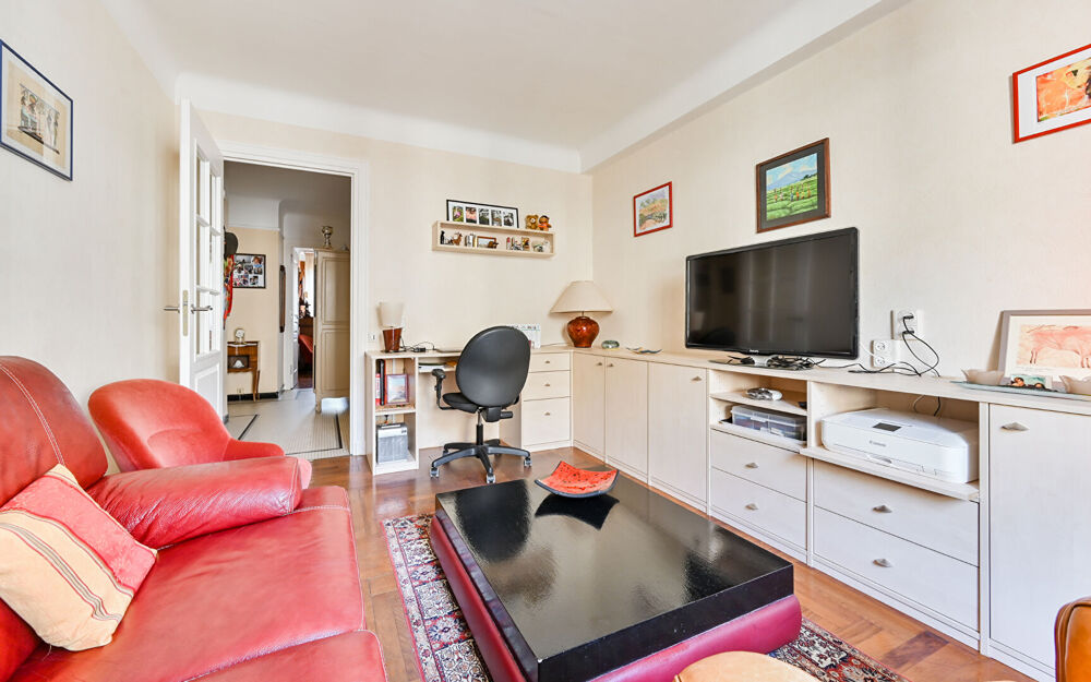 VIAGER OCCUPÉ - Villeurbanne T2 50 m² avec garage