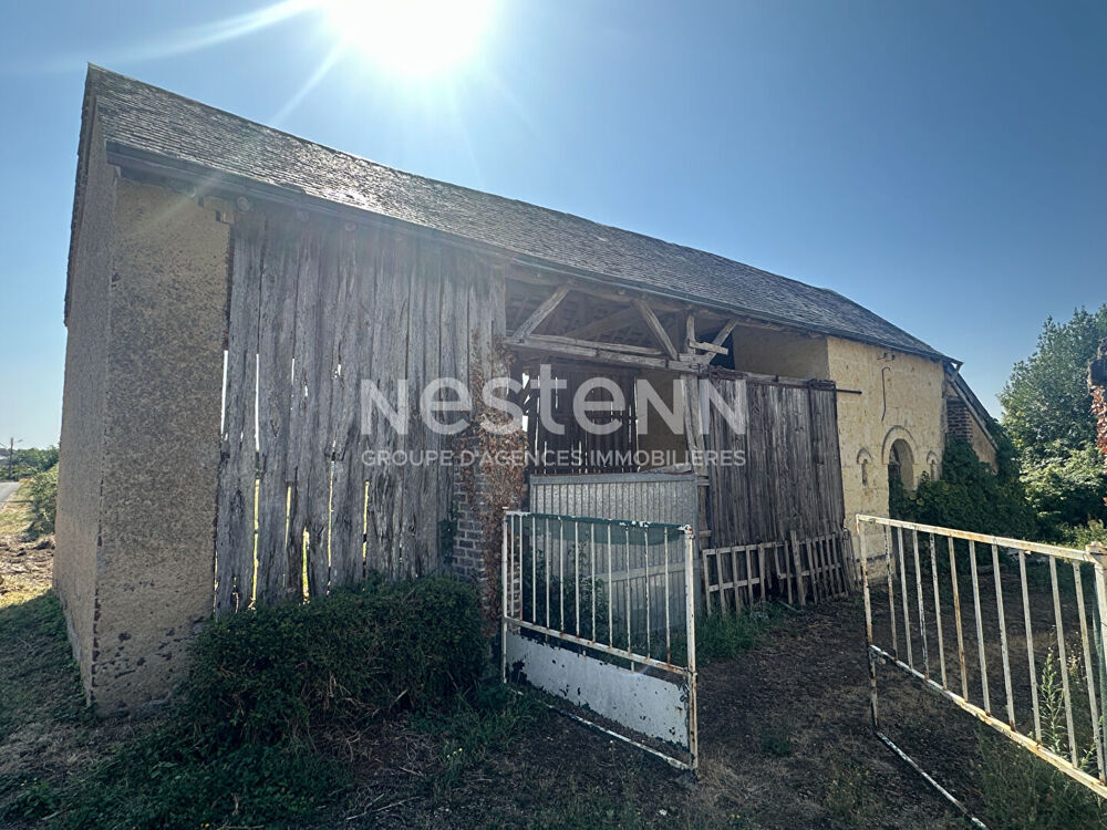 Vente Remise/Grange Grange avec écuries et soues à vendre à LA CHATRE-SUR-LE-LOIR (72340) La chartre sur le loir