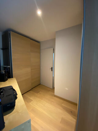  Appartement à louer 3 pièces 73 m²