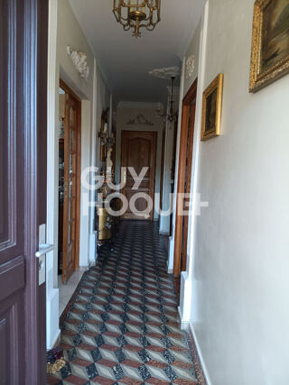  Viager  vendre 6 pices 188 m Sete