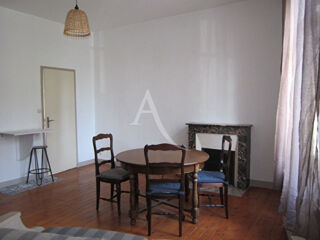  Appartement à louer 2 pièces 42 m²