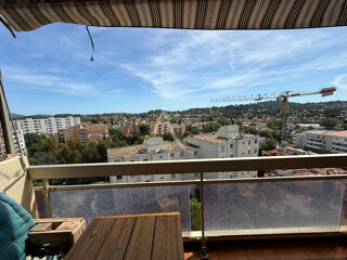  Appartement à louer 3 pièces 80 m²