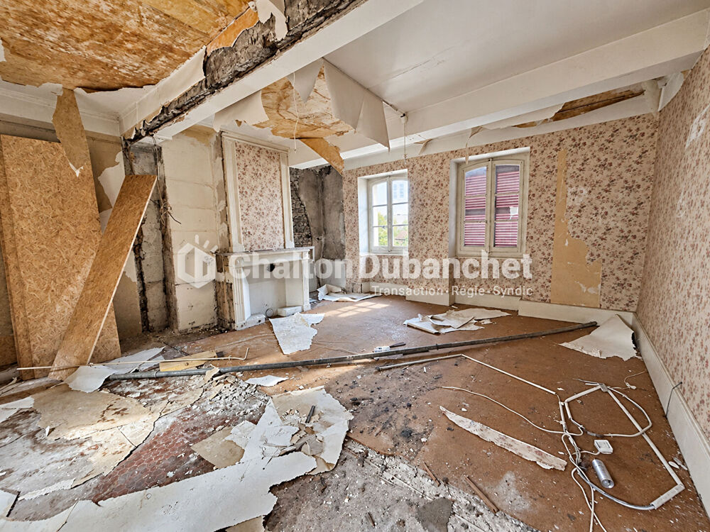 Plateau en duplex de 60 m² en hyper centre de ROANNE