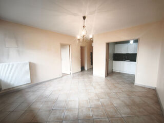  Appartement à louer 2 pièces 42 m²