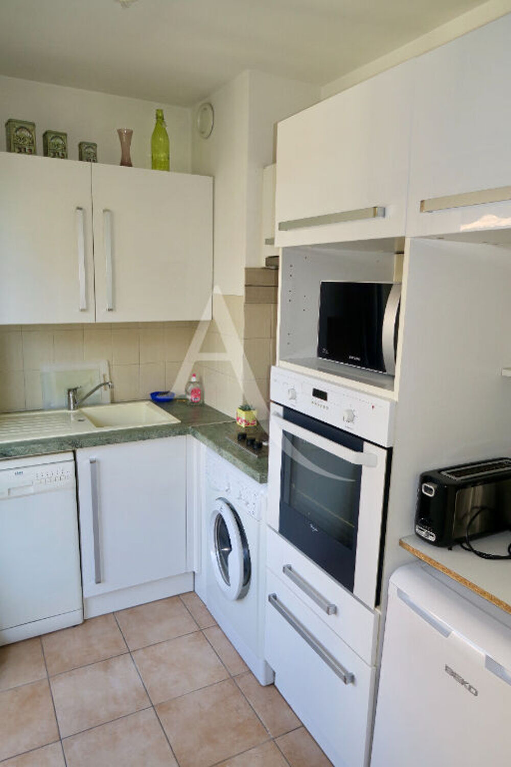 Location Appartement Appartement Antibes 1 pièce 26.06 m2 à louer vide à l'année Antibes