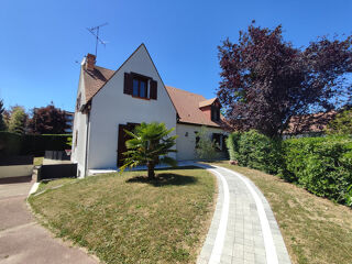  Maison � vendre 7 pi�ces 180 m�