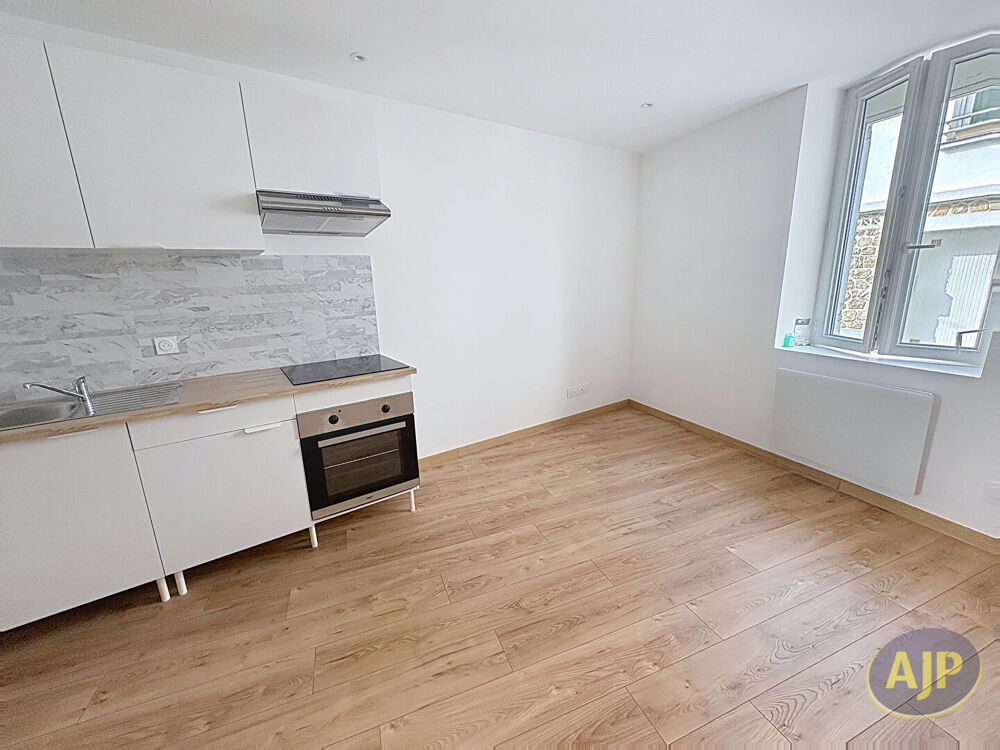 LE POULIGUEN Centre Studio rénové