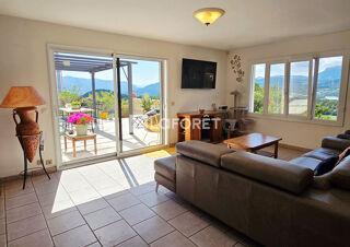  Maison  vendre 5 pices 121 m