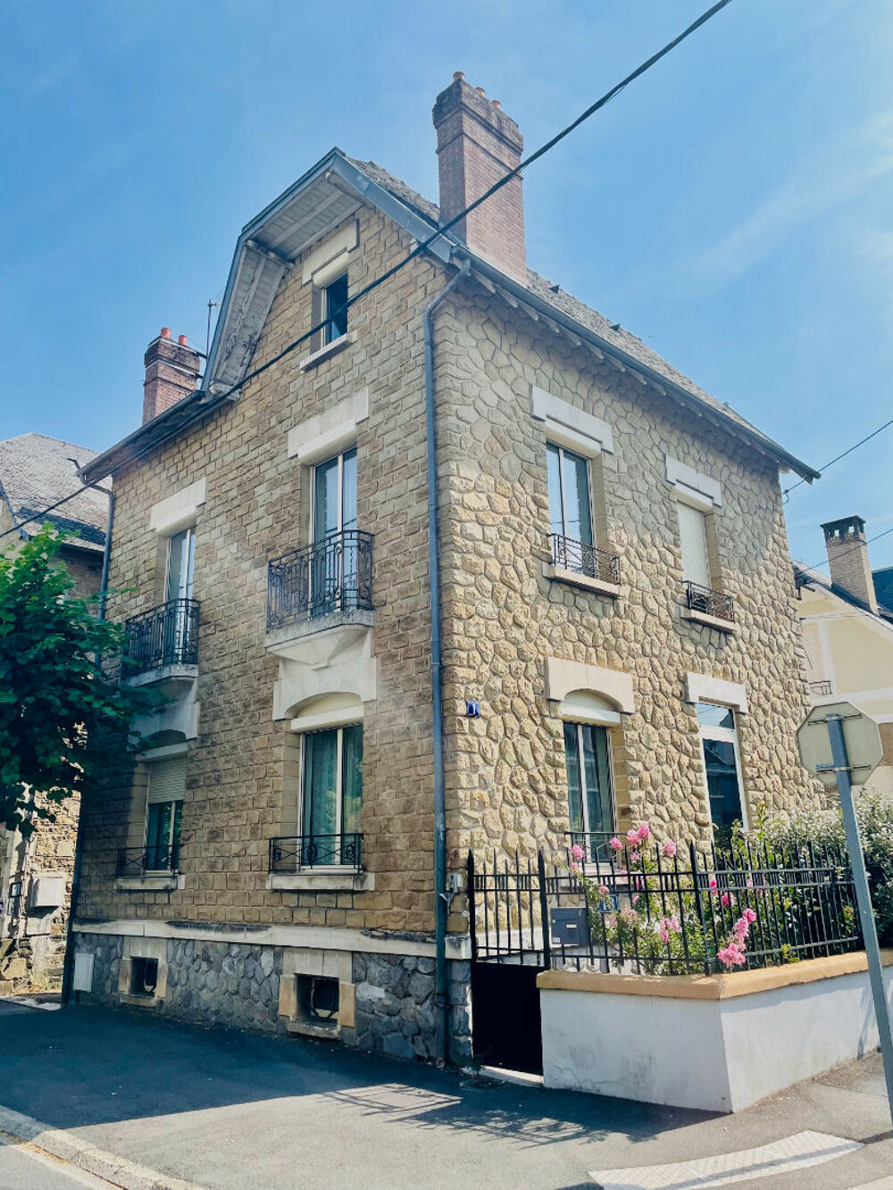 Vente Maison Coup de coeur - Maison en pierre au coeur de Brive - 5 chambres Brive la gaillarde