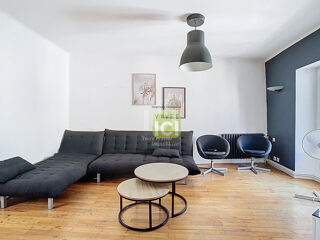  Immeuble � vendre 10 pi�ces 392 m�