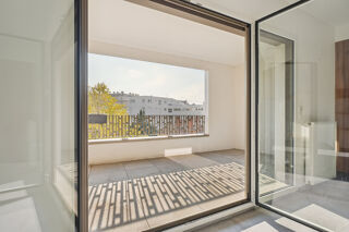  Appartement à louer 4 pièces 102 m²