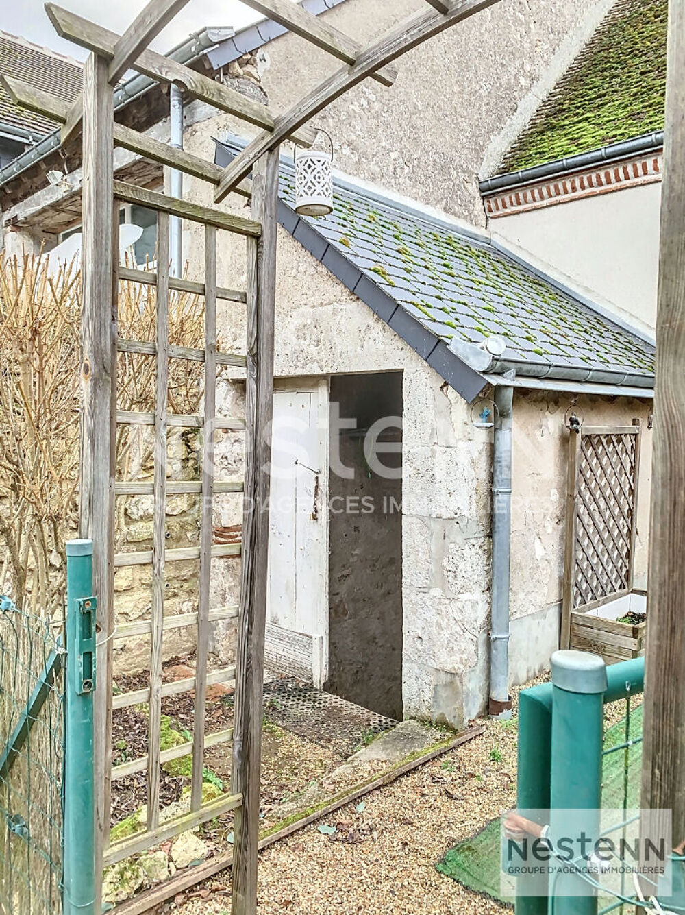 Location Maison Maisonnette mitoyenne / 3 pièces / 2 chambres / Vineuil / cour privative / 2 places de parking Vineuil