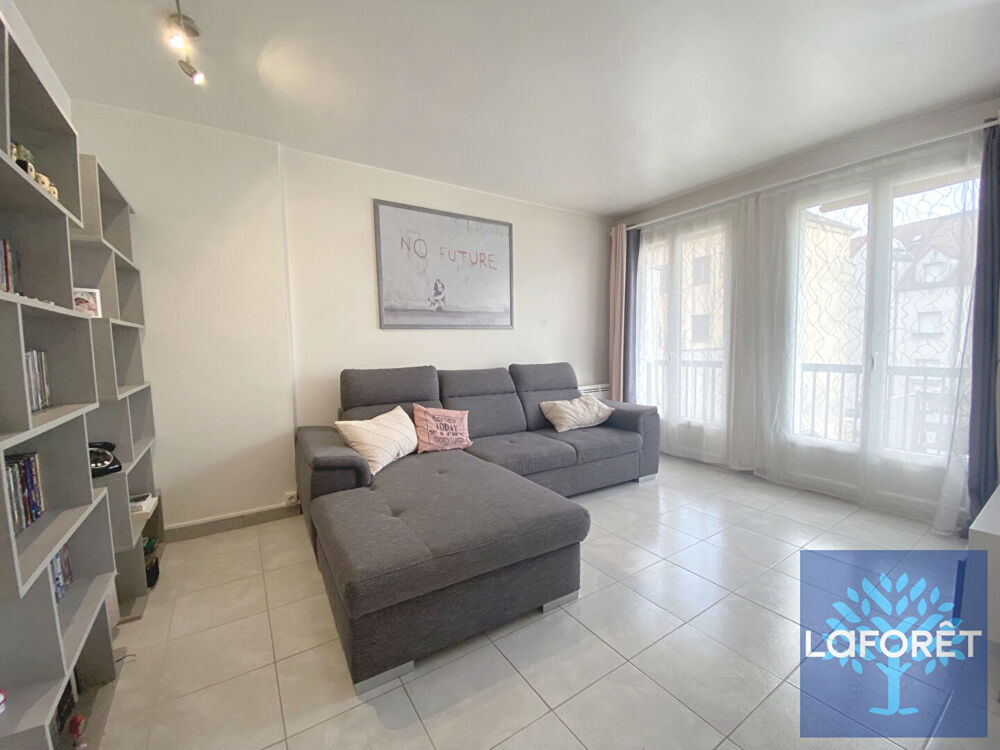 Location Appartement APPARTEMENT - 3 PIÈCES - BOX PRIVATIF - TERRASSE - BALCON - 91150 - ETAMPES Etampes