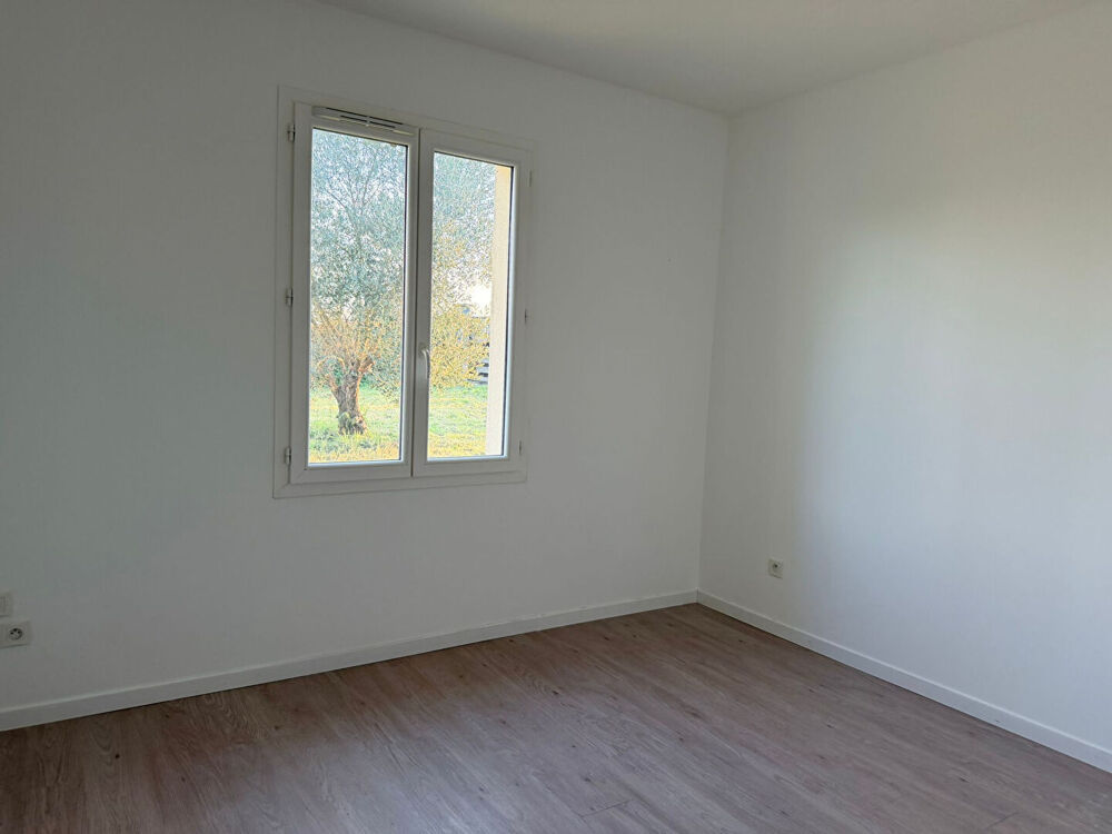 Vente Maison Maison Prignac Et Marcamps 5 pièce(s) 143 m2 Prignac et marcamps