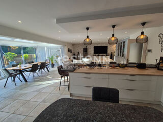  Maison � vendre 9 pi�ces 262 m�