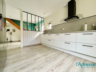  Maison  vendre 4 pices 77 m