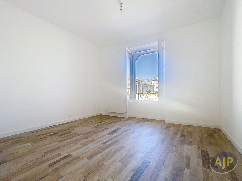 Vente Maison CURZON - Maison de ville de plain-pied Curzon
