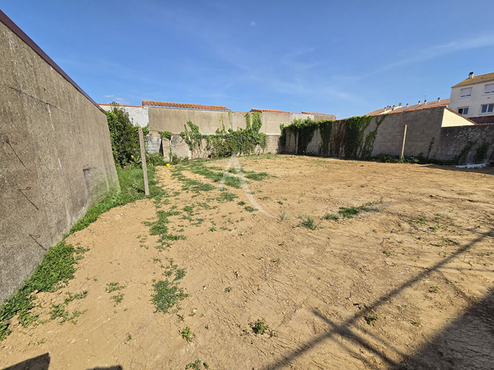 Vente Terrain Terrain à Bâtir 245 m2 Les Sables D Olonne  centre Ville Les sables d olonne