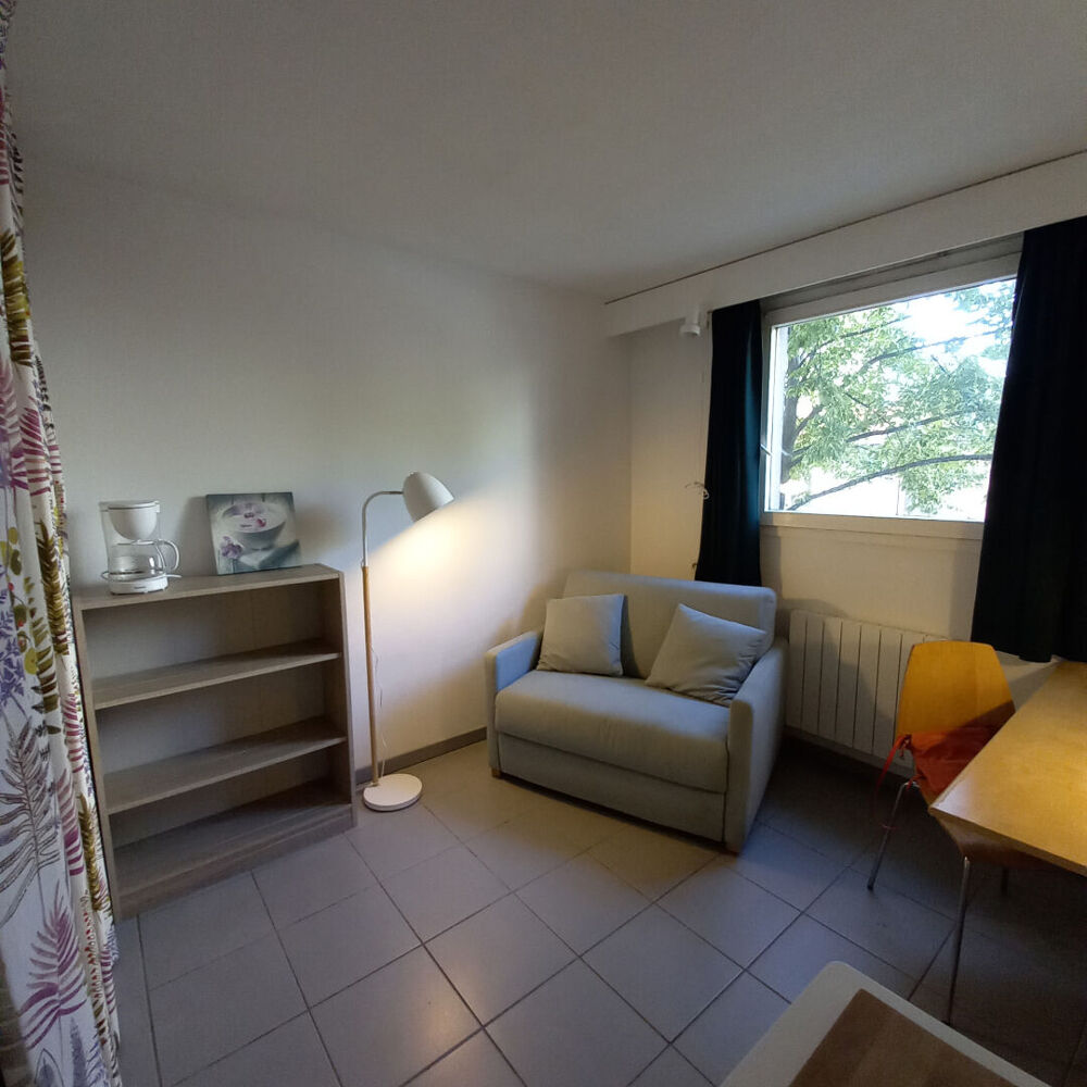 Appartement type studio Lyon 1 pièce 14m2