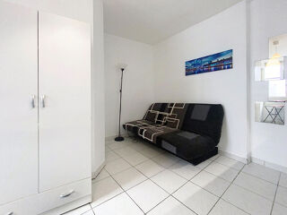  Appartement à louer 1 pièce 16 m²