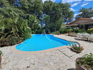  Maison � vendre 8 pi�ces 244 m�