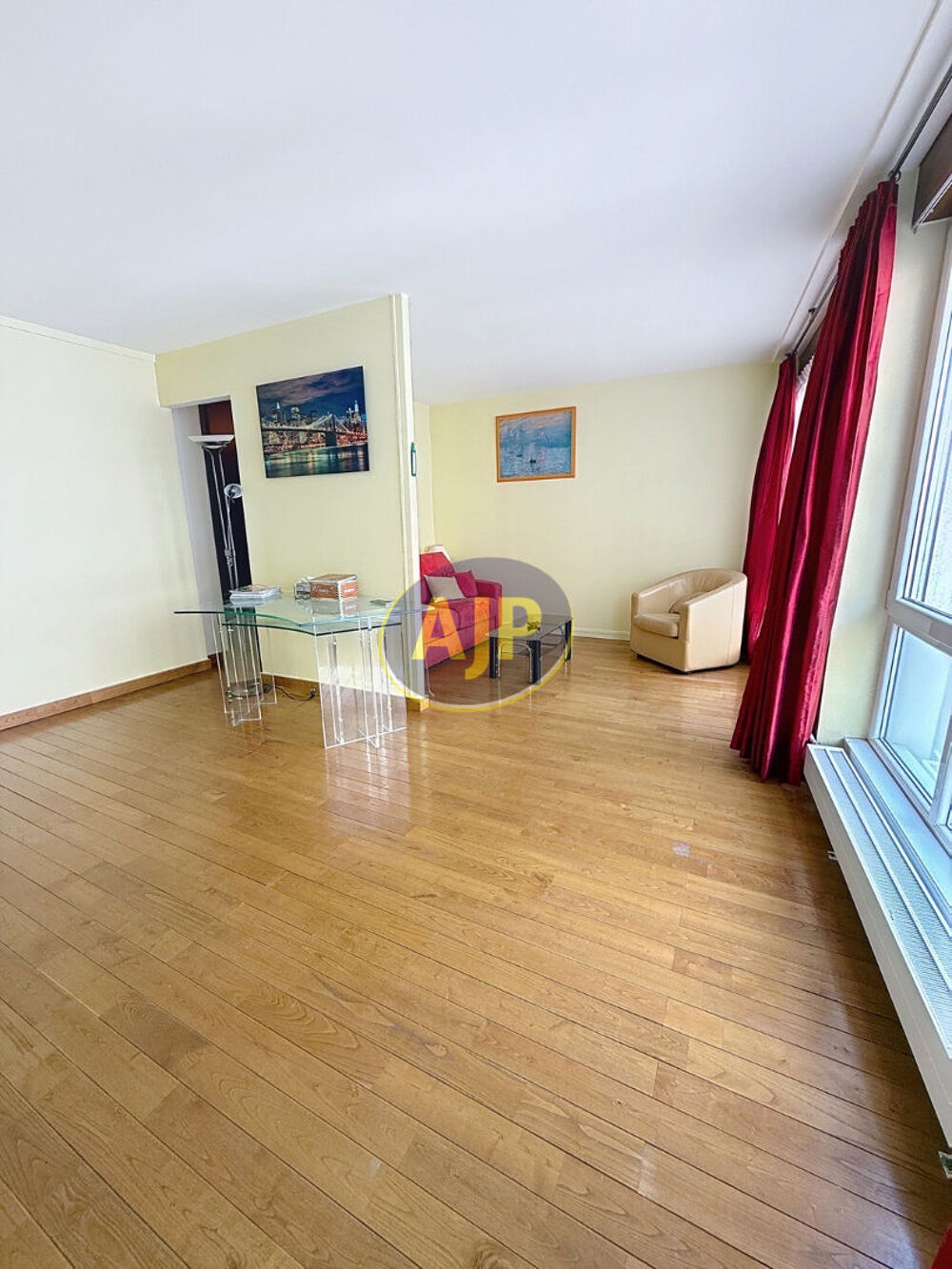 Vente Appartement PARIS 15ème  3 pièces. Paris 15
