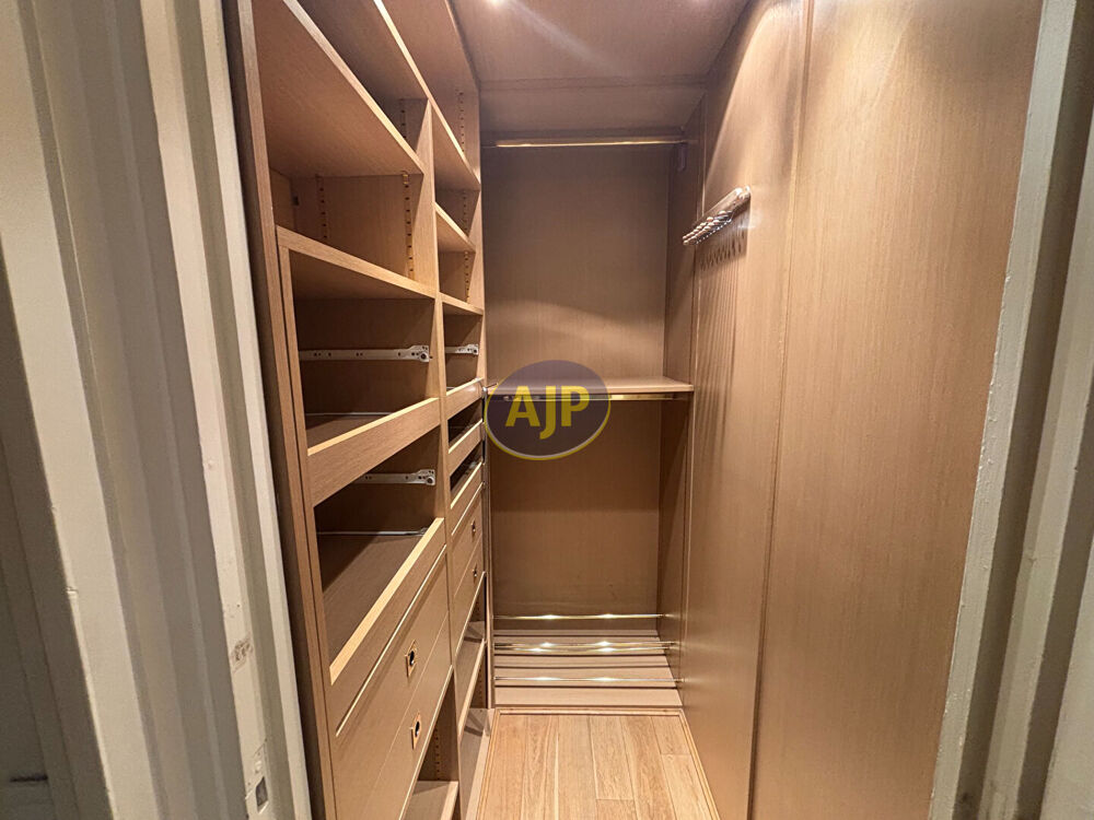 à vendre  Appartement Paris 15