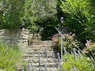  Maison  vendre 10 pices 310 m