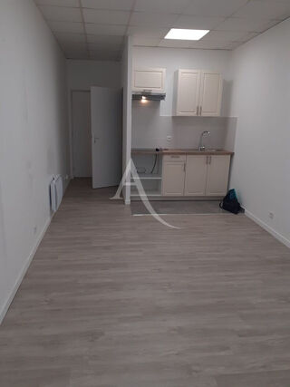  Appartement à louer 1 pièce 24 m²