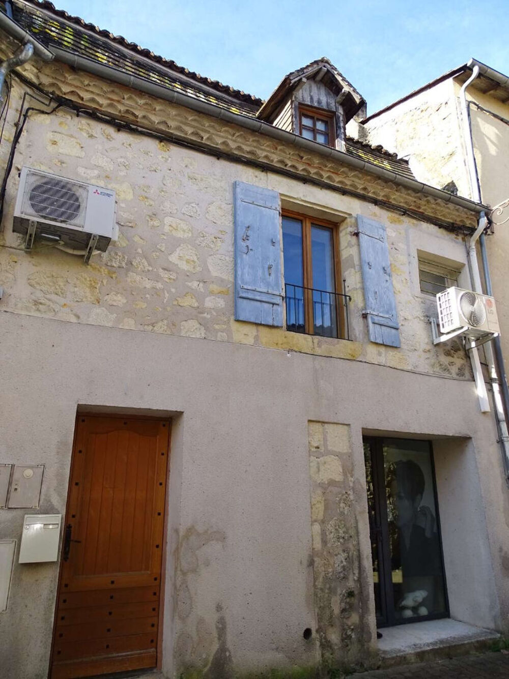Vente Immeuble Immeuble Mussidan 4 pièce(s) 118 m2 avec local commercial et appartement loué Mussidan