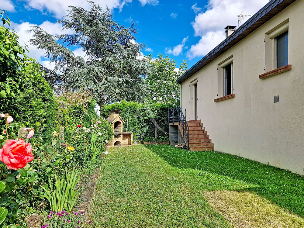 Maison 8 pièces 92 m² · à St Barthelemy D Anjou · 92 m² · 296 700 €