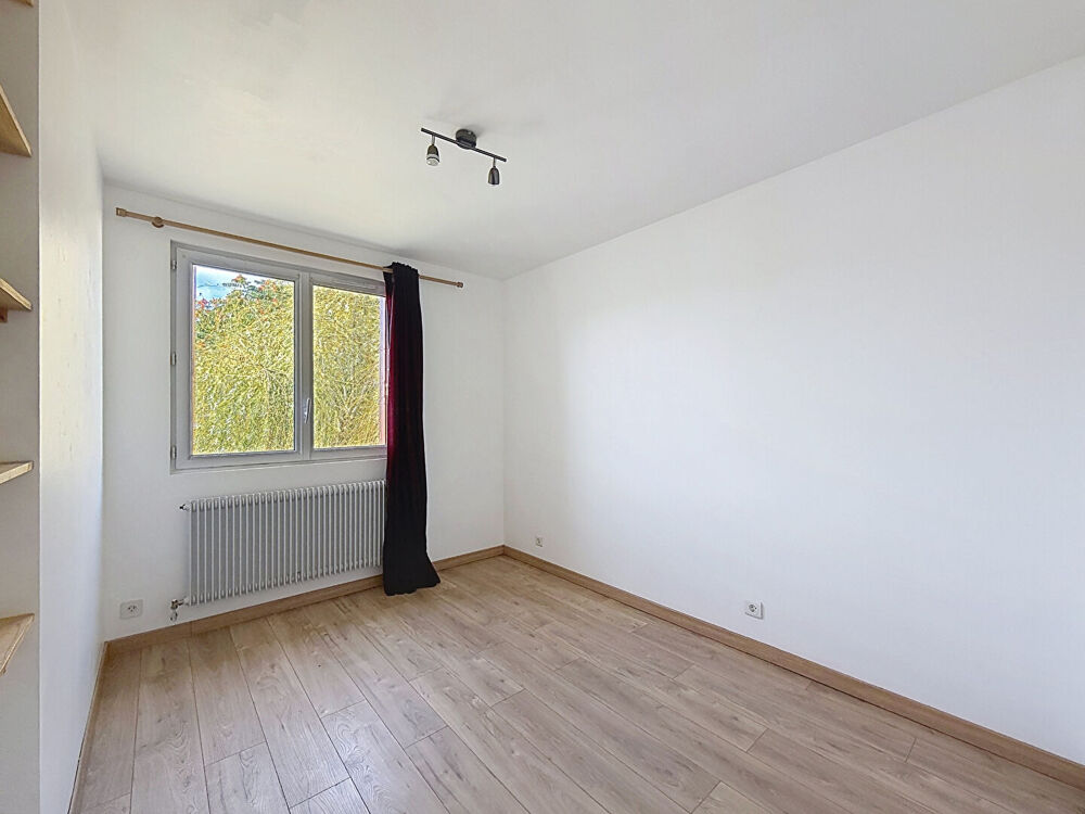 Location Appartement Appartement Dammarie Les Lys 3 pièce(s) 60.43 m2 Dammarie les lys