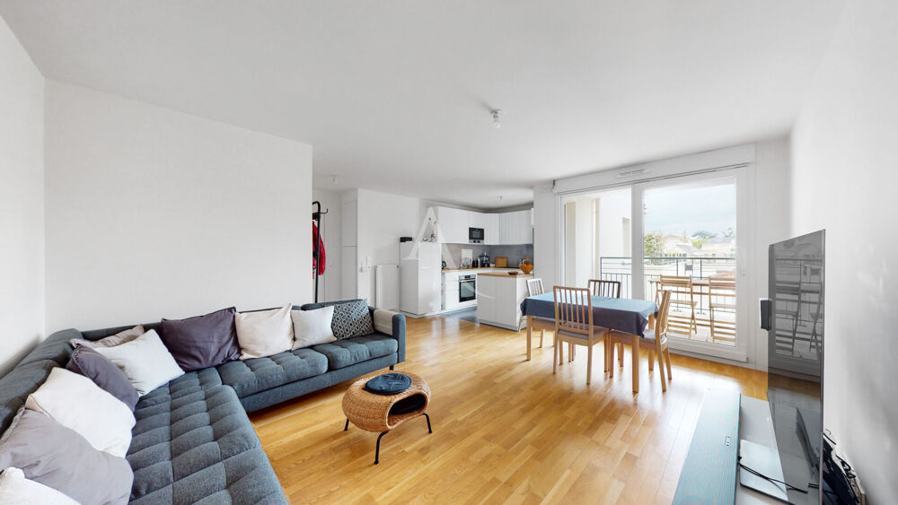 Location Appartement A LOUER - Appartement Le Plessis Robinson 4 pièce(s) 82.15 m2 Le plessis robinson