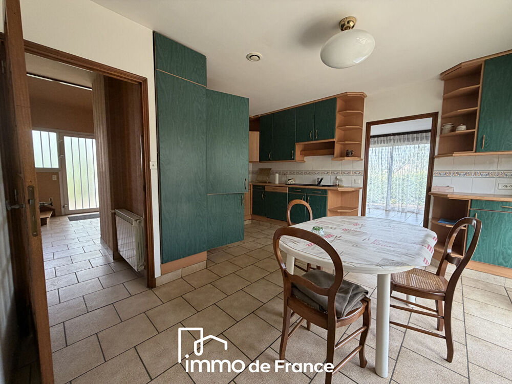 Vente Maison Sainte Radegonde, Grande Maison familiale - Parcelle de 931 m² Sainte radegonde