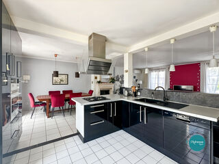  Maison à vendre 7 pièces 182 m²