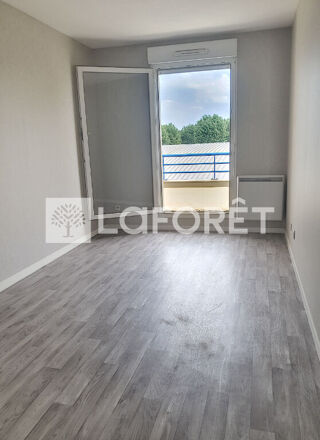  Appartement à louer 3 pièces 69 m²