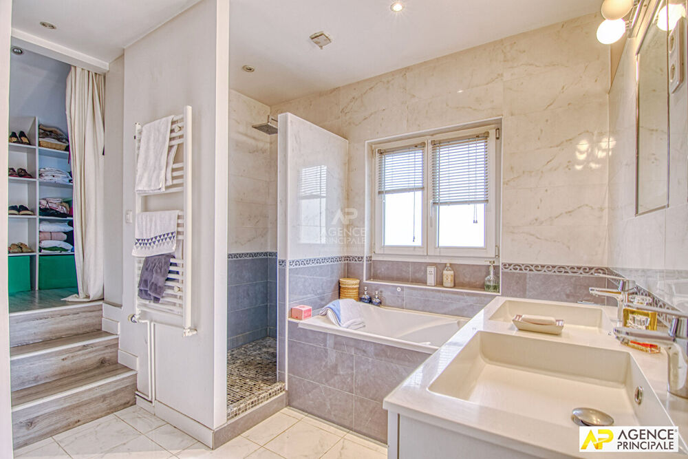 � vendre  Maison Versailles (78000)