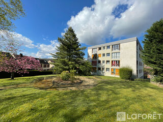  Appartement  vendre 1 pice 42 m