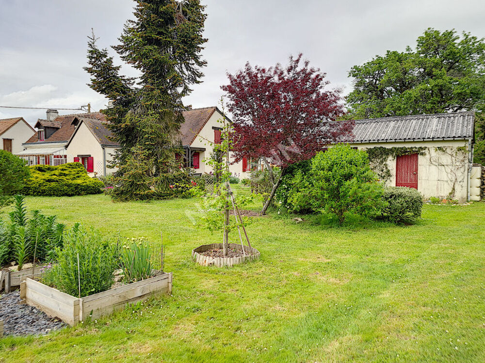 Charmante longère à vendre à Chambourg-sur-Indre - 8 pièces, 130 m²