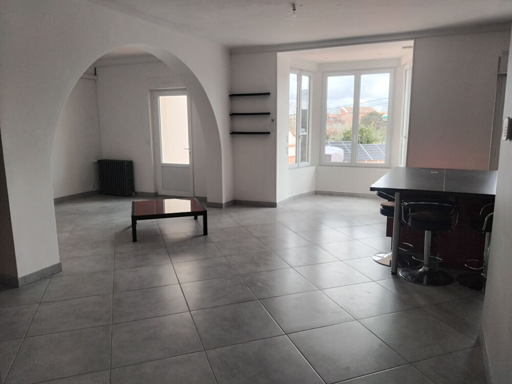 Vente Maison A vendre maison 8 pièces avec jardin, terrasse et vaste garage. Lezignan corbieres