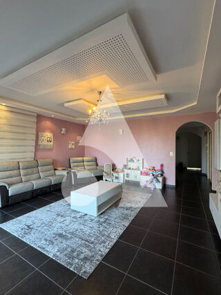  Maison � vendre 8 pi�ces 280 m�