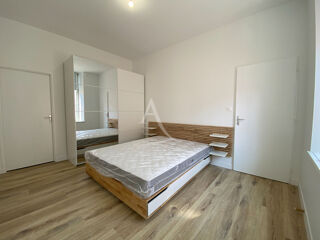  Appartement à louer 2 pièces 53 m²